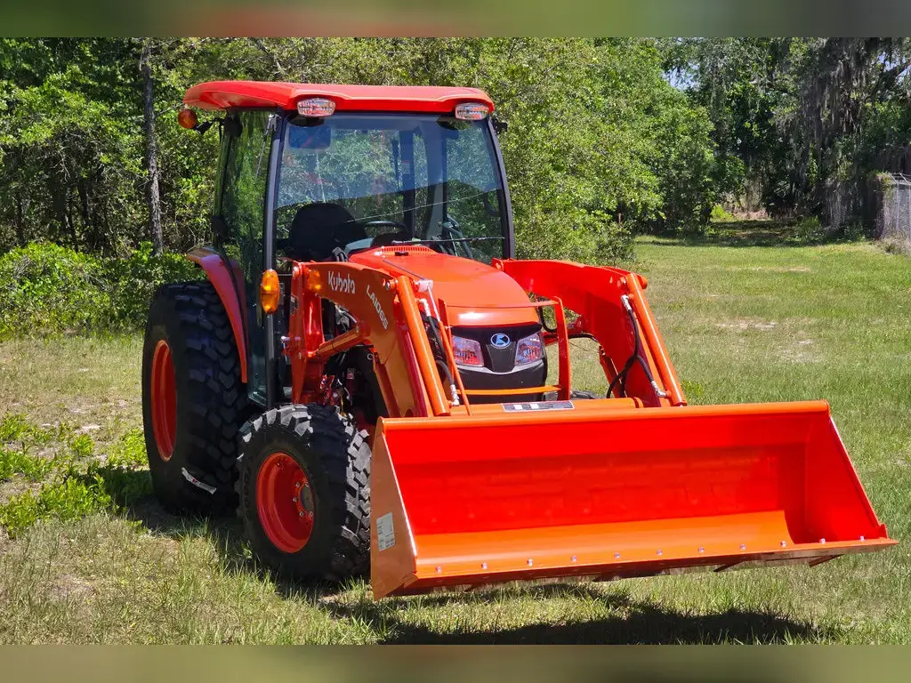 2025 Kubota MX 5400 - Thumbnail 2