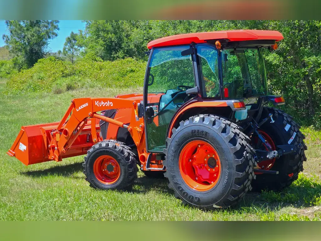2025 Kubota MX 5400 - Thumbnail 3