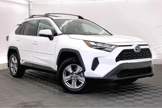 2023 Toyota RAV4 Hybrid XLE