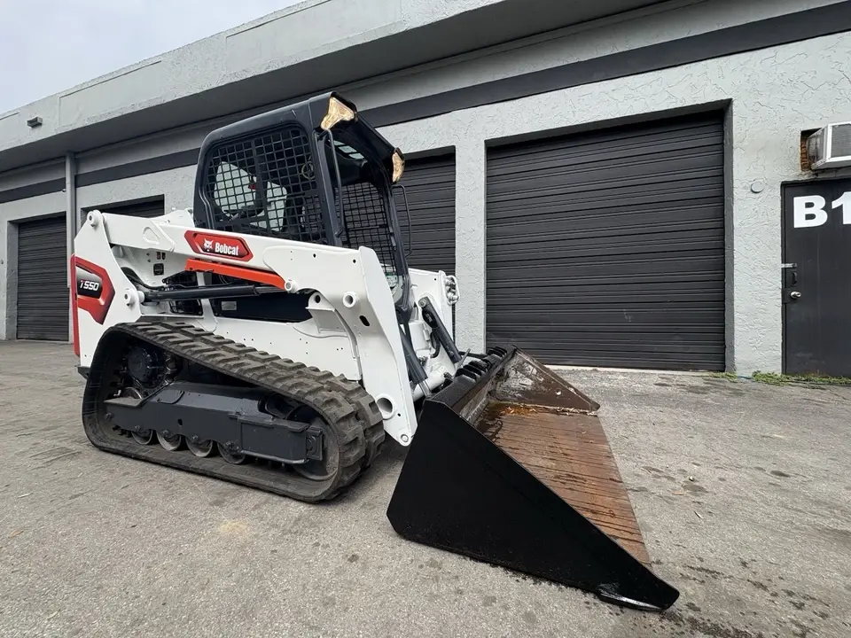 2022 BOBCAT T550