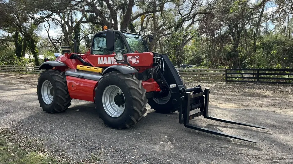 2012 MANITOU MLT627T TELEHANDLER